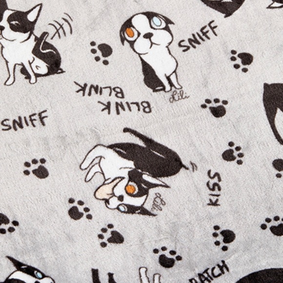 IN SEARCH OF 2 Berkshire Boston Terrier Blankets OR ANY LILY CHIN BOSTON TERRIER - Picture 2 of 3